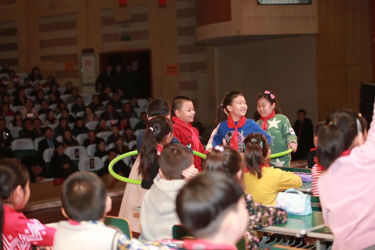 691d669ef1926.jpg 691d669ef1926.jpg