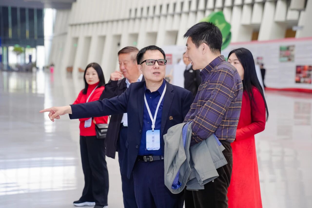 692982a7552b5.jpg 692982a7552b5.jpg