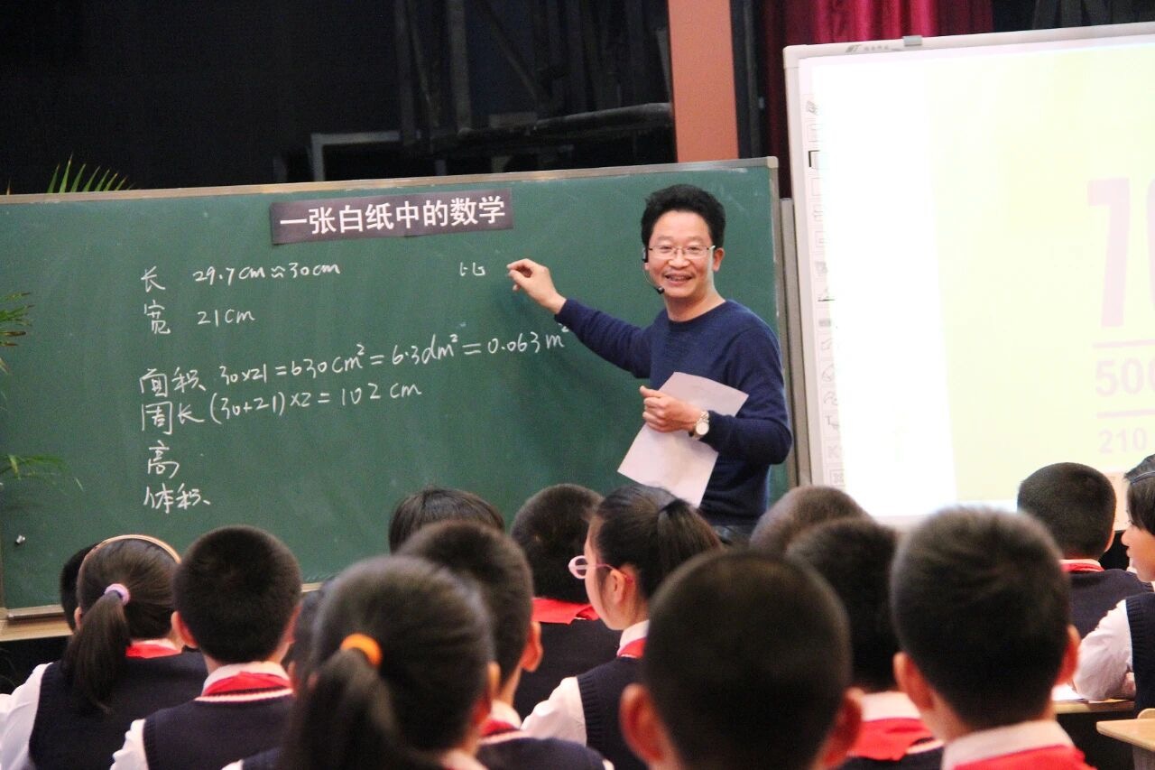 692d726fc3cba.jpg 692d726fc3cba.jpg