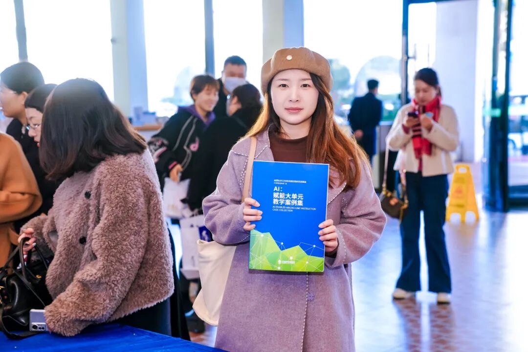 692fd93b99d57.jpg 692fd93b99d57.jpg